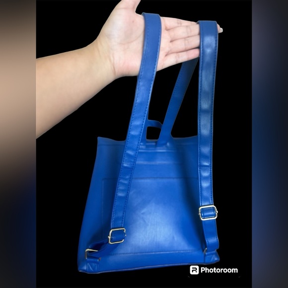 LOVE Blue Adjustable Backpack - Picture 14 of 15